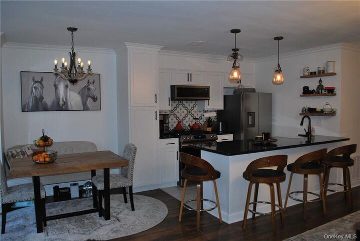 Property Photo:  72 The Rise  NY 10990 