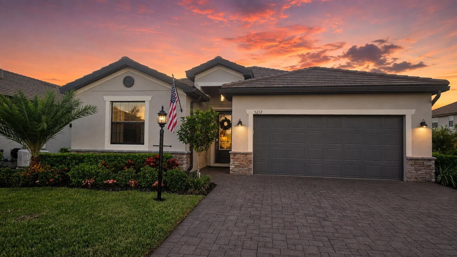 Property Photo:  5212 Marina Basin Court  FL 34211 