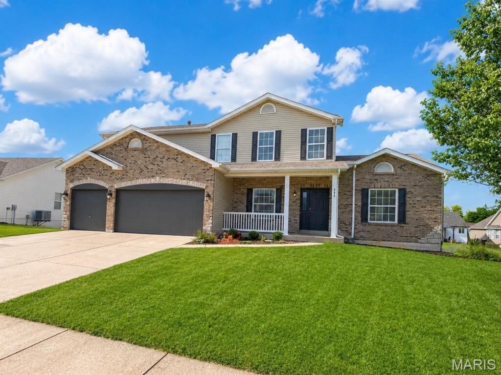 Property Photo:  805 Mule Creek Drive  MO 63385 