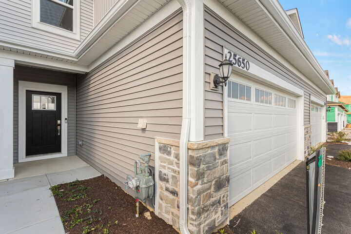 Property Photo: 25650 W Wakefield Drive 2003 IL 60544