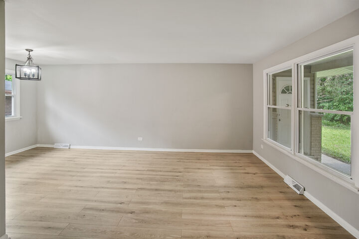 Property Photo:  4141 Applewood Lane  IL 60443 