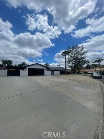 Property Photo: 30230 Swan Point Drive CA 92587