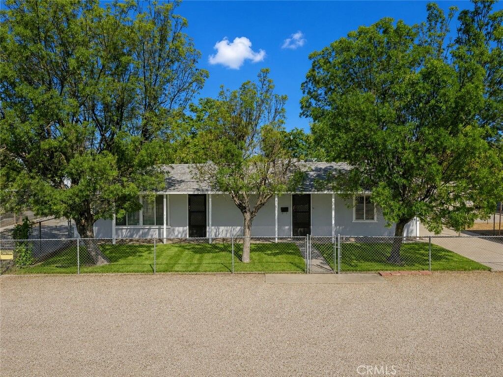 Property Photo:  510 Magnolia Avenue  CA 92223 