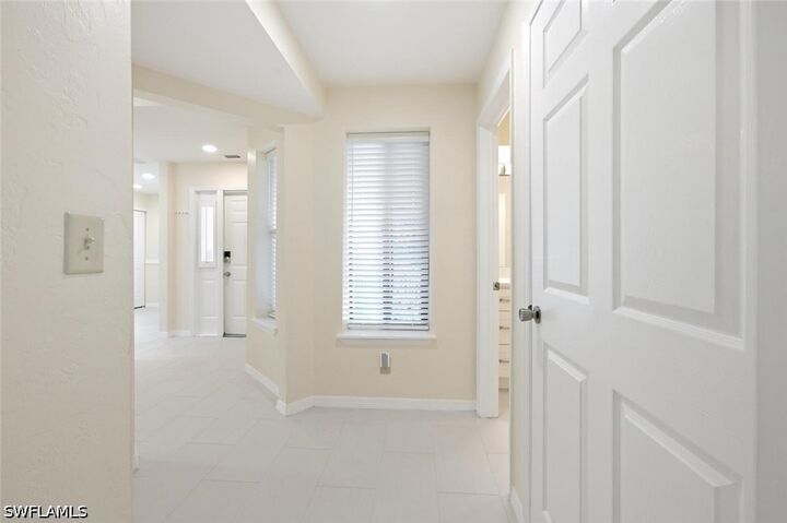 Property Photo: 506 Courtside Drive E201 FL 34105
