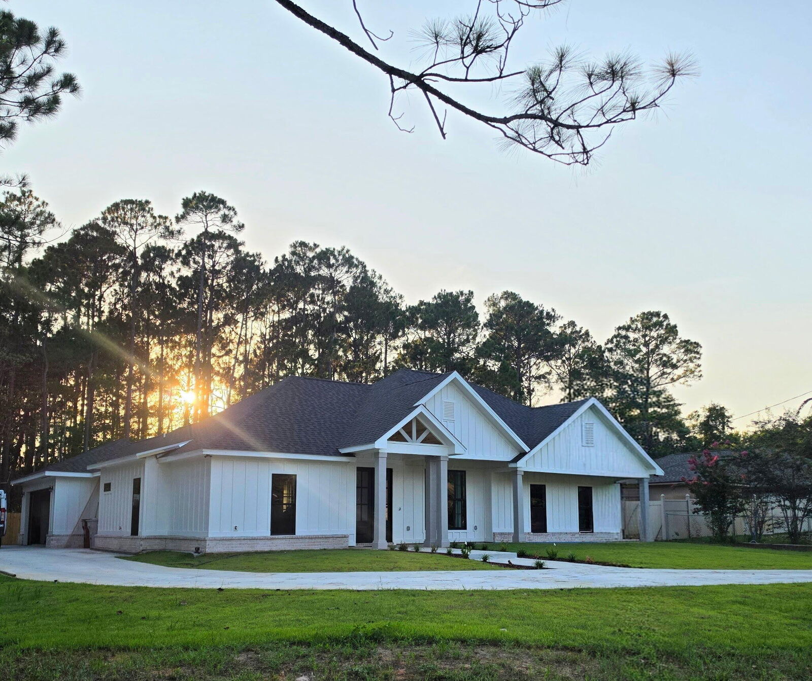 Property Photo: 1957 Sunrise Drive FL 32566