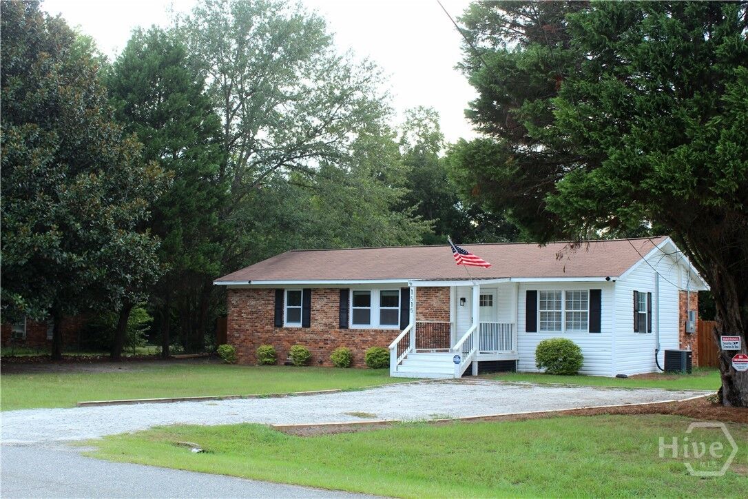 Property Photo: 1515 Rockdale Drive GA 31021