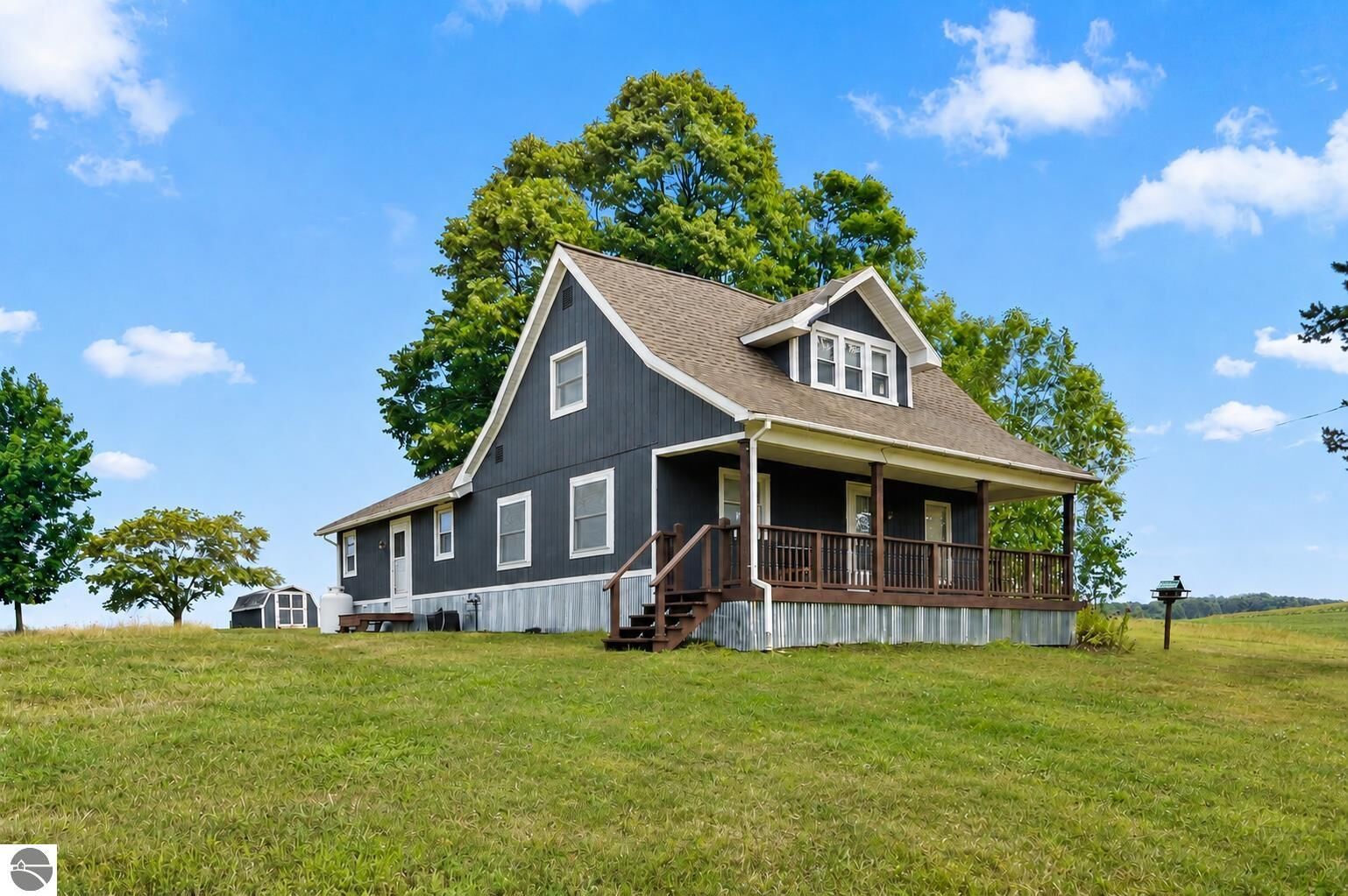 Property Photo:  9649 E 48 Road  MI 49601 