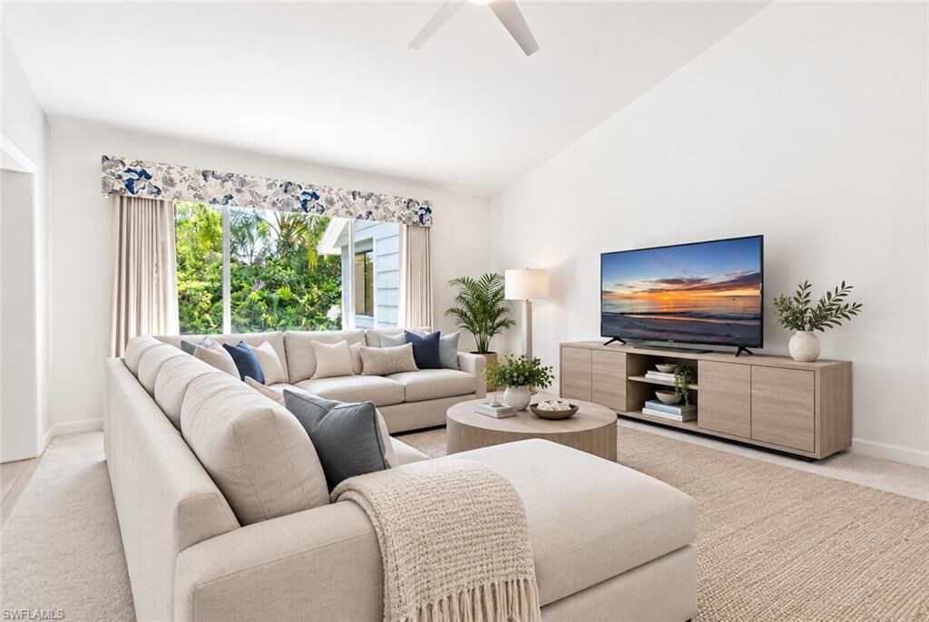 Property Photo:  506 Courtside Dr E201  FL 34105 