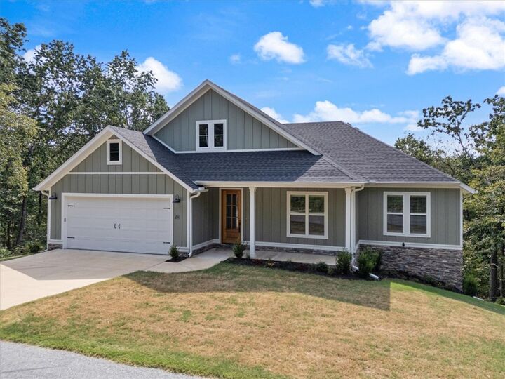 Property Photo: 48 Brentwood Drive AR 72715