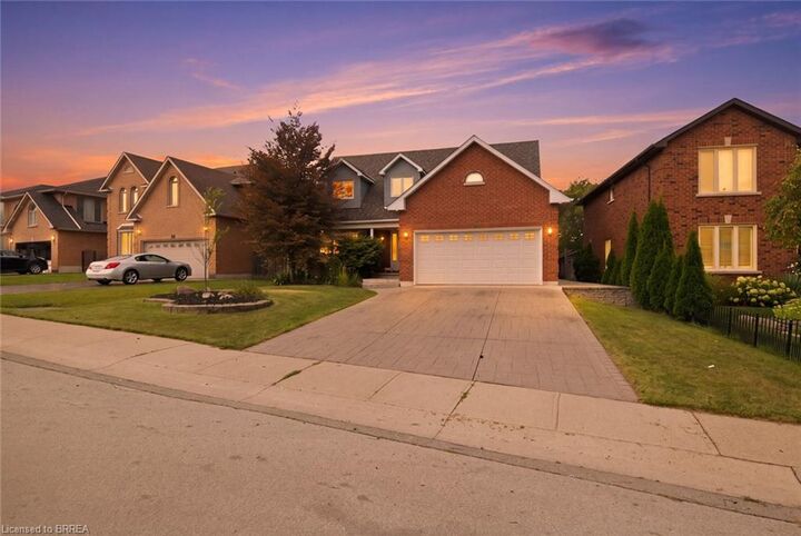 Property Photo: 92 National Drive ON L8G 5B3