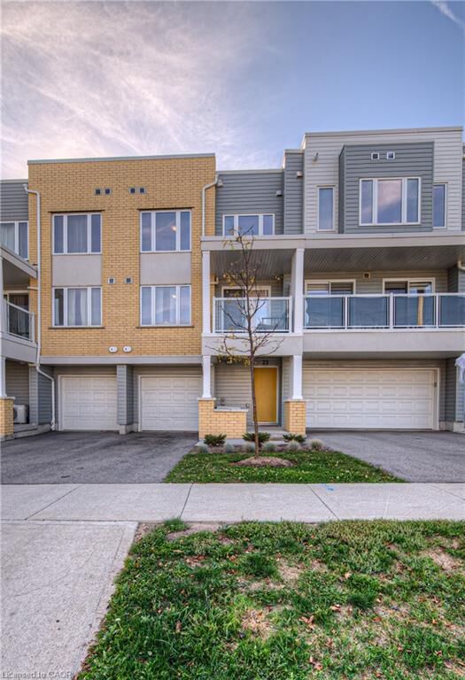 Property Photo:  23 Valencia Avenue  ON N2R 0R7 