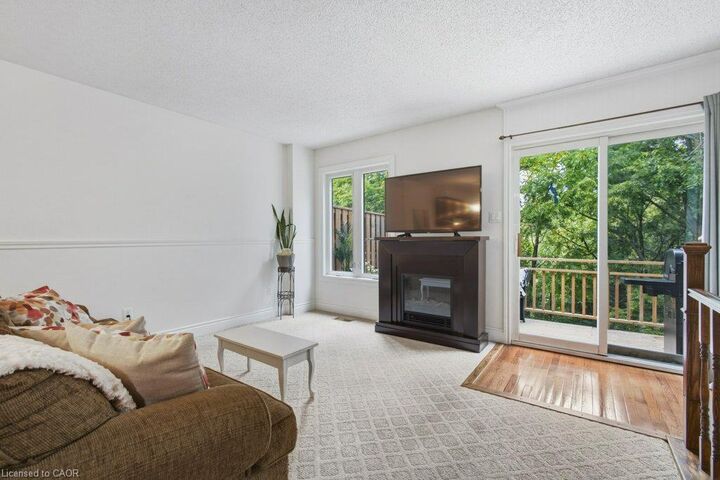 Property Photo:  100 Inkerman Street 2  ON N0B 2K0 
