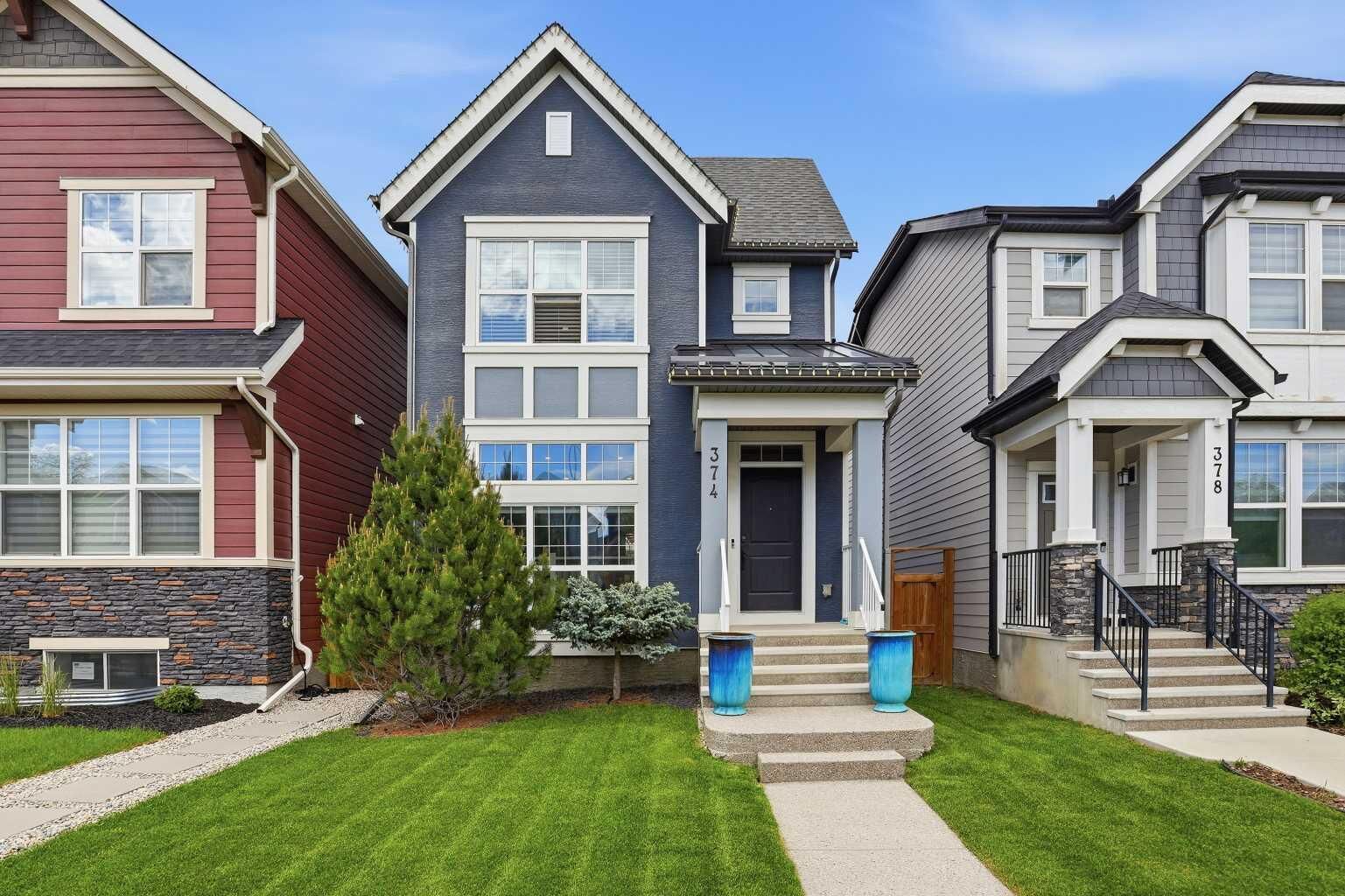 Property Photo:  374 Masters Road SE  AB T3M 2T4 
