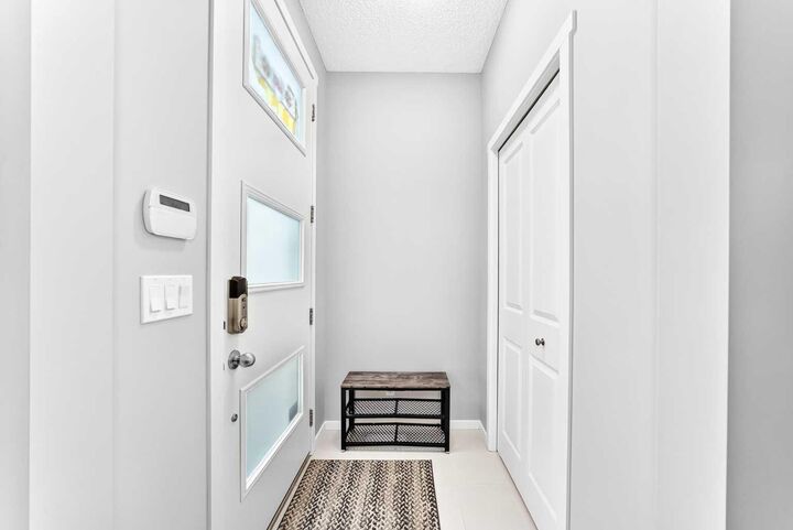 Property Photo:  680 Walden Drive SE  AB T2X 0Z7 