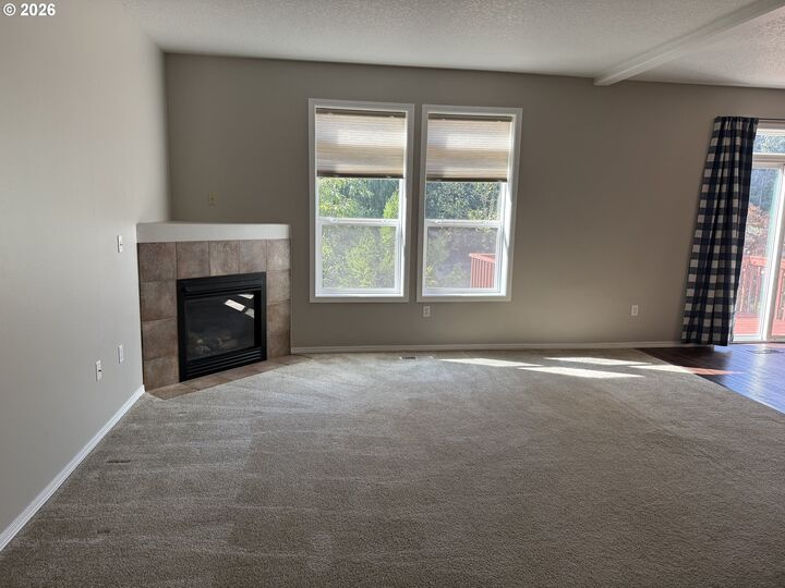 Property Photo:  3309 S 2nd Way  WA 98642 