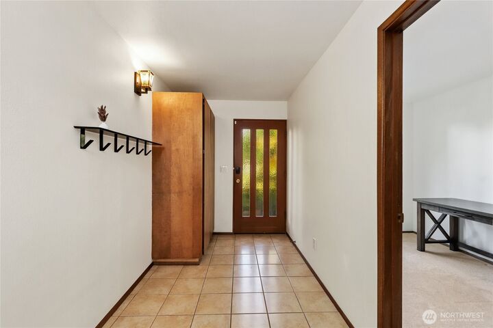 Property Photo: 3921 S Angeline Street WA 98118