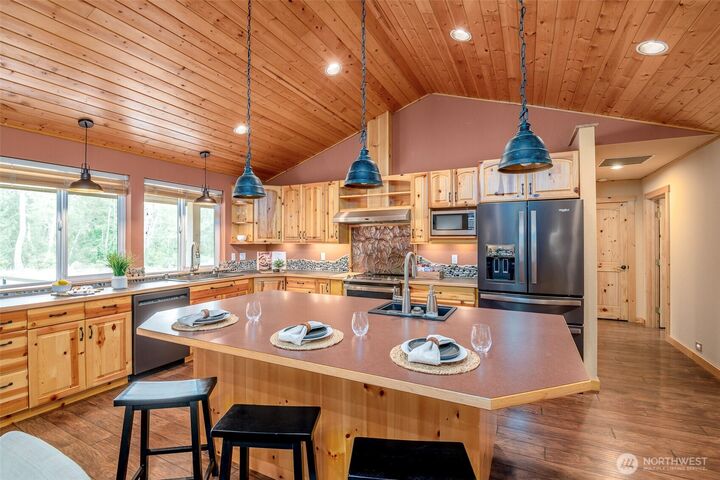 Property Photo:  8327  Libby Road NE  WA 98506 