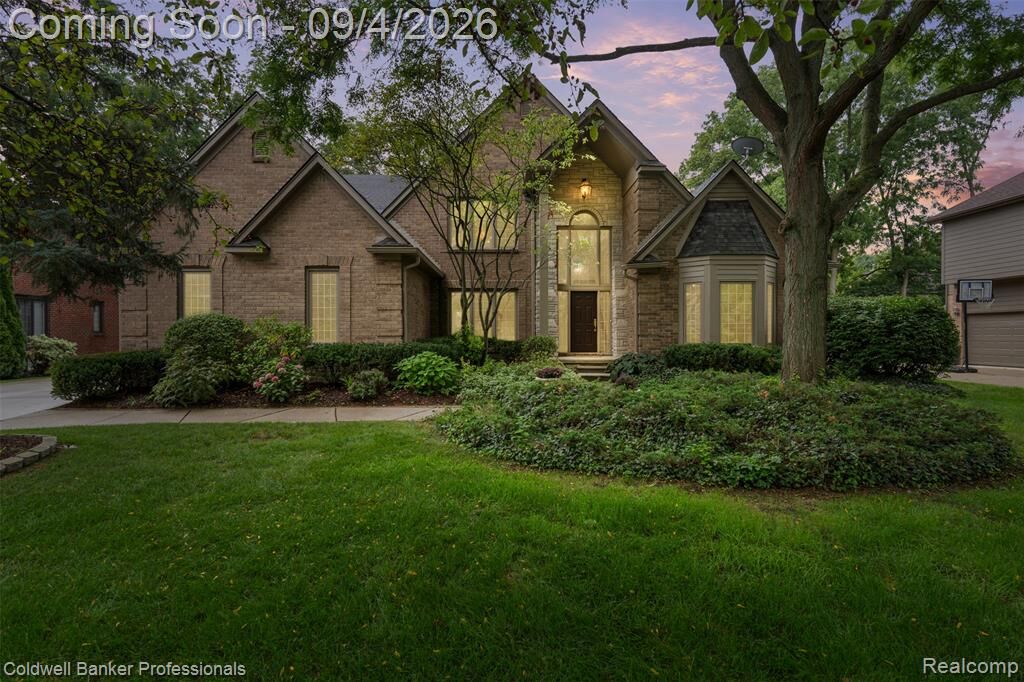Property Photo: 3623 Cedar Shake Drive MI 48309