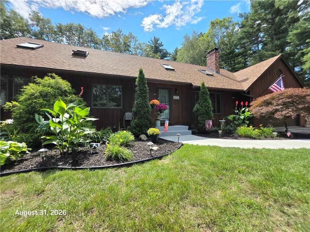 Property Photo: 1184 Fish Hill Road RI 02817