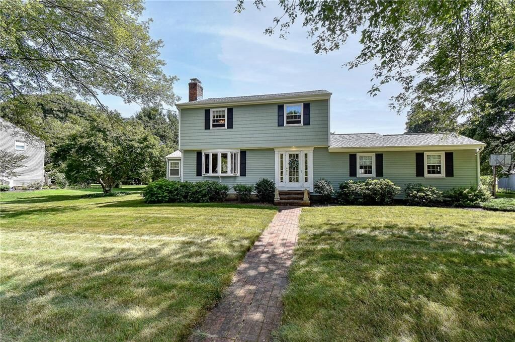 Property Photo:  47 Shady Cove Road  RI 02852 