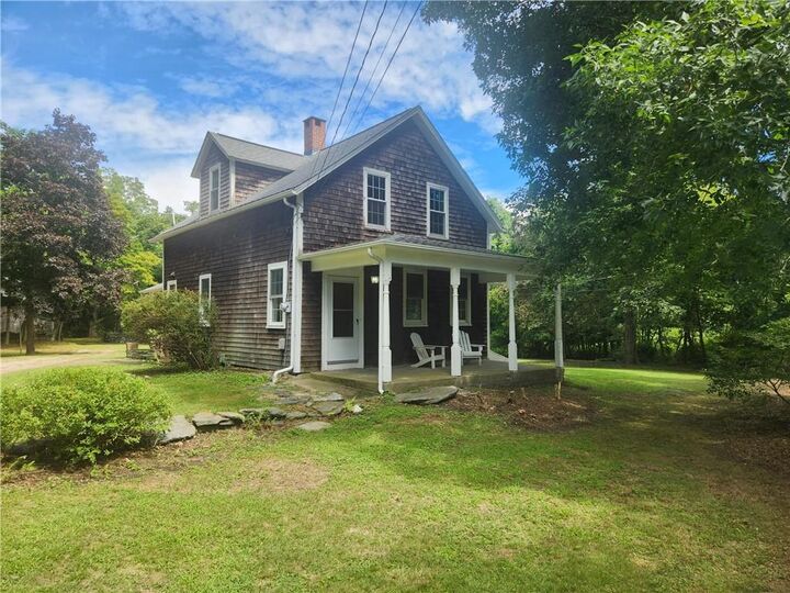 Property Photo:  46 Carr Lane  RI 02835 