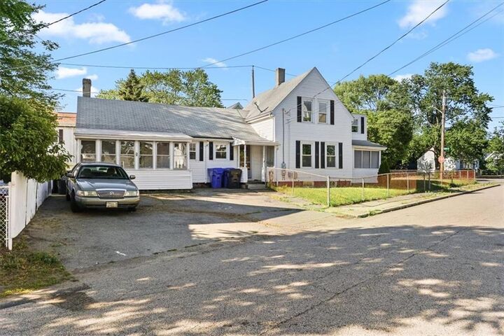 Property Photo: 6 Shore Road RI 02915