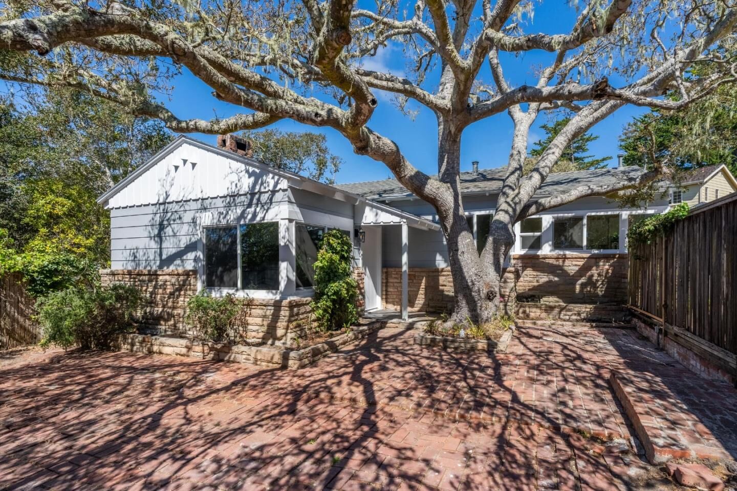 Property Photo:  3111 Serra Avenue  CA 93923 