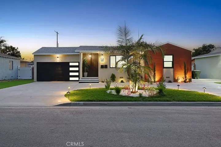 Property Photo:  209 N Dahlia Drive  CA 92801 