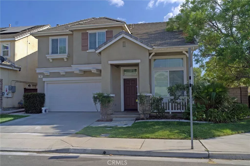 Property Photo:  1205 Strand  CA 92571 