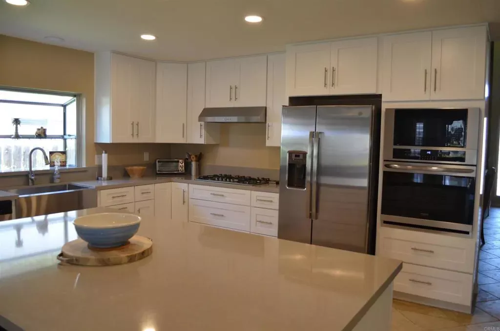 Property Photo: 128 Roper Court 0 CA 92024