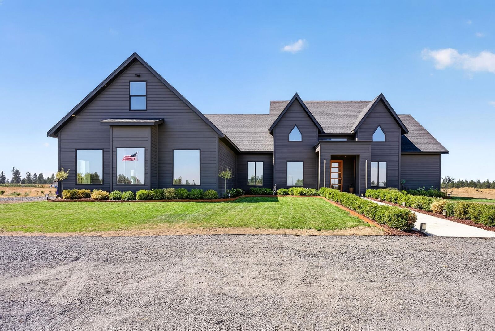 Property Photo: 3772 S Brooks Rd WA 99022