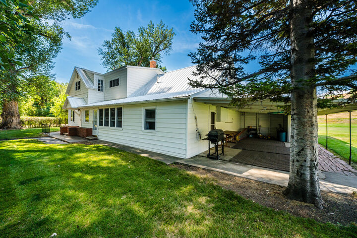Property Photo: 1005 W Works Street WY 82801