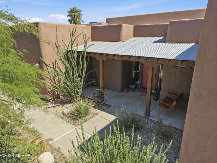 Property Photo: 14157 E Wild Jesse Way AZ 85641