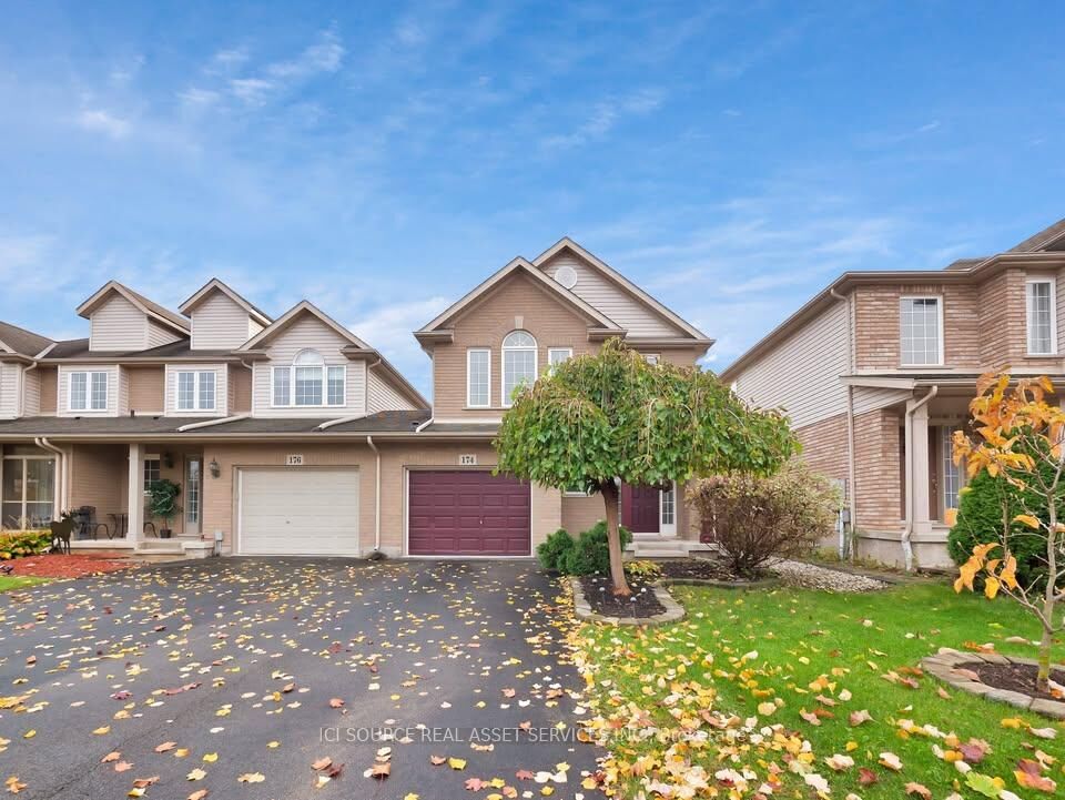 Property Photo:  174 McBride Avenue  ON L2S 4E3 