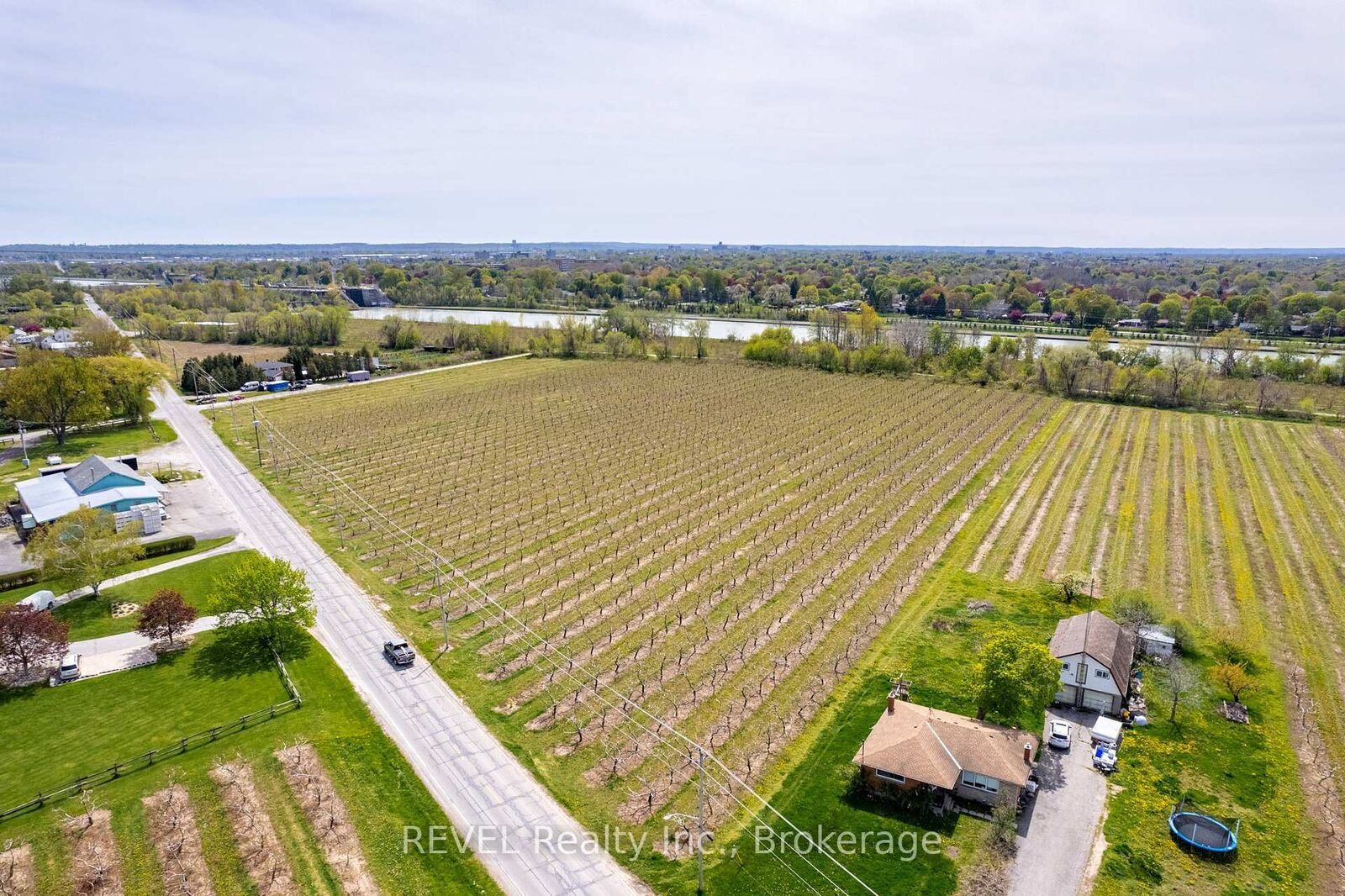 Property Photo:  160 Read Road  ON L2R 7K6 