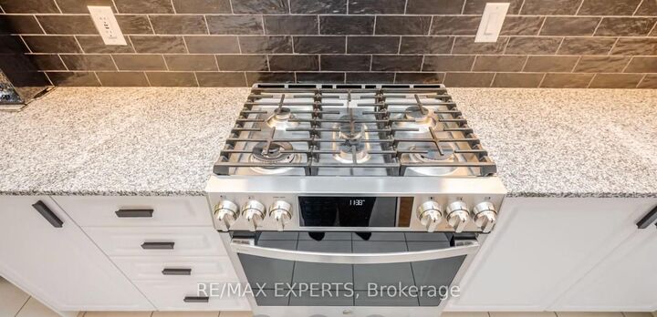 Property Photo: 4015 Cachet Court ON L0R 1B4