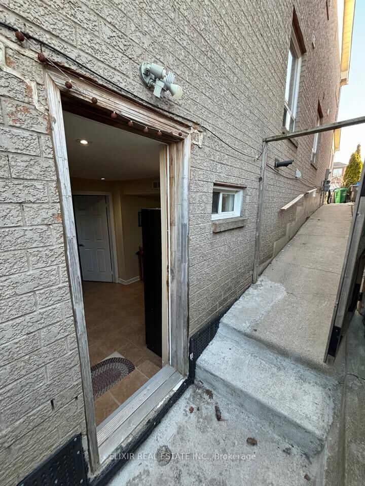 Property Photo: 4 Lonestar Crescent Basement ON L7A 2H9