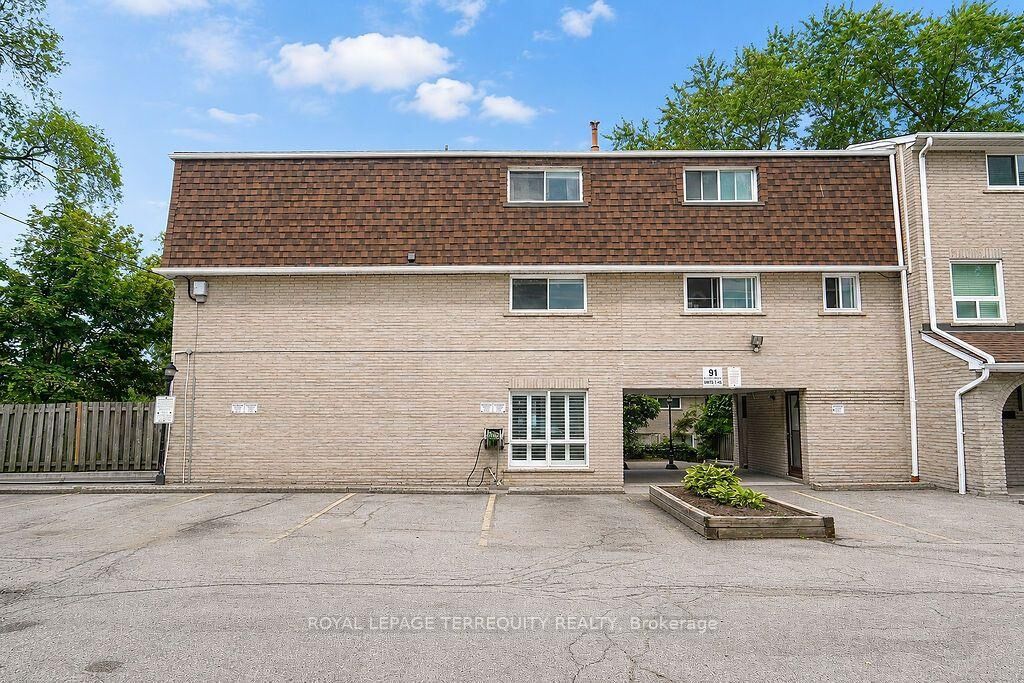 Property Photo:  91 Rameau Drive 7  ON M2H 1T6 