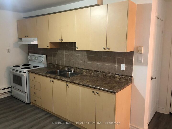 Property Photo: 274 George Street 2A ON M5A 2N1