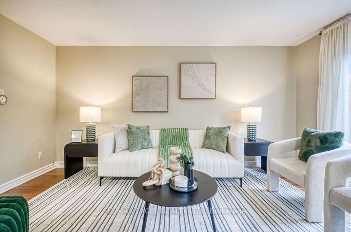 Property Photo:  4 Harris Way  ON L3T 5A7 