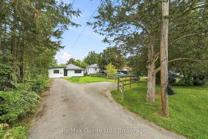 Property Photo:  417 County Road 28 N/A  ON K8P 3J1 