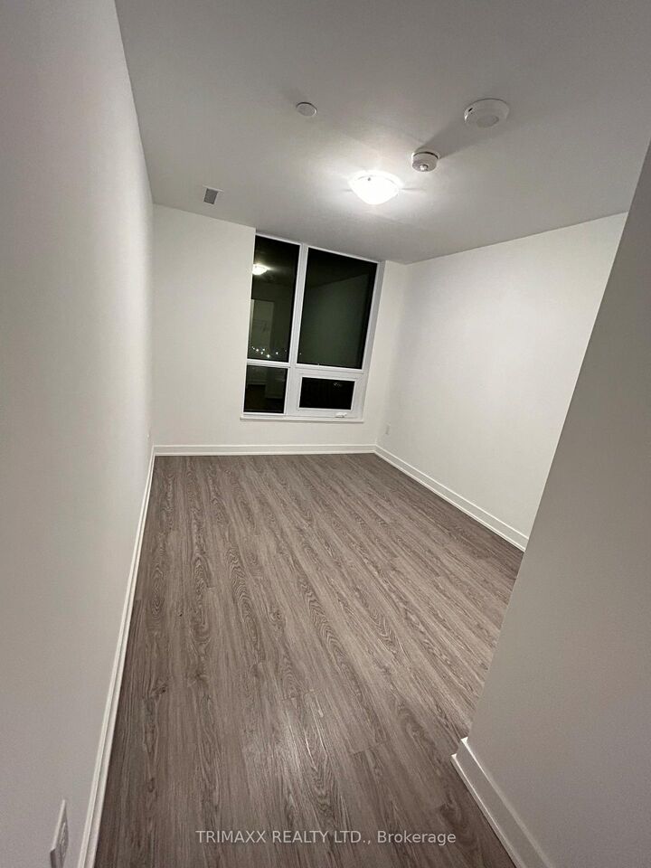 Property Photo:  3005 Pine Glen Road 311  ON L6M 5P5 