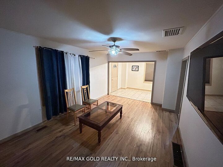 Property Photo:  1315 Partington Avenue  ON N9B 2P5 