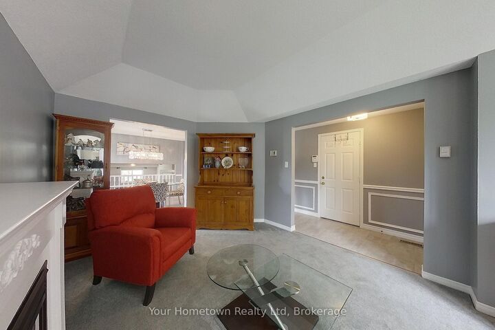 Property Photo:  428 Flannery Drive  ON N1M 3P4 