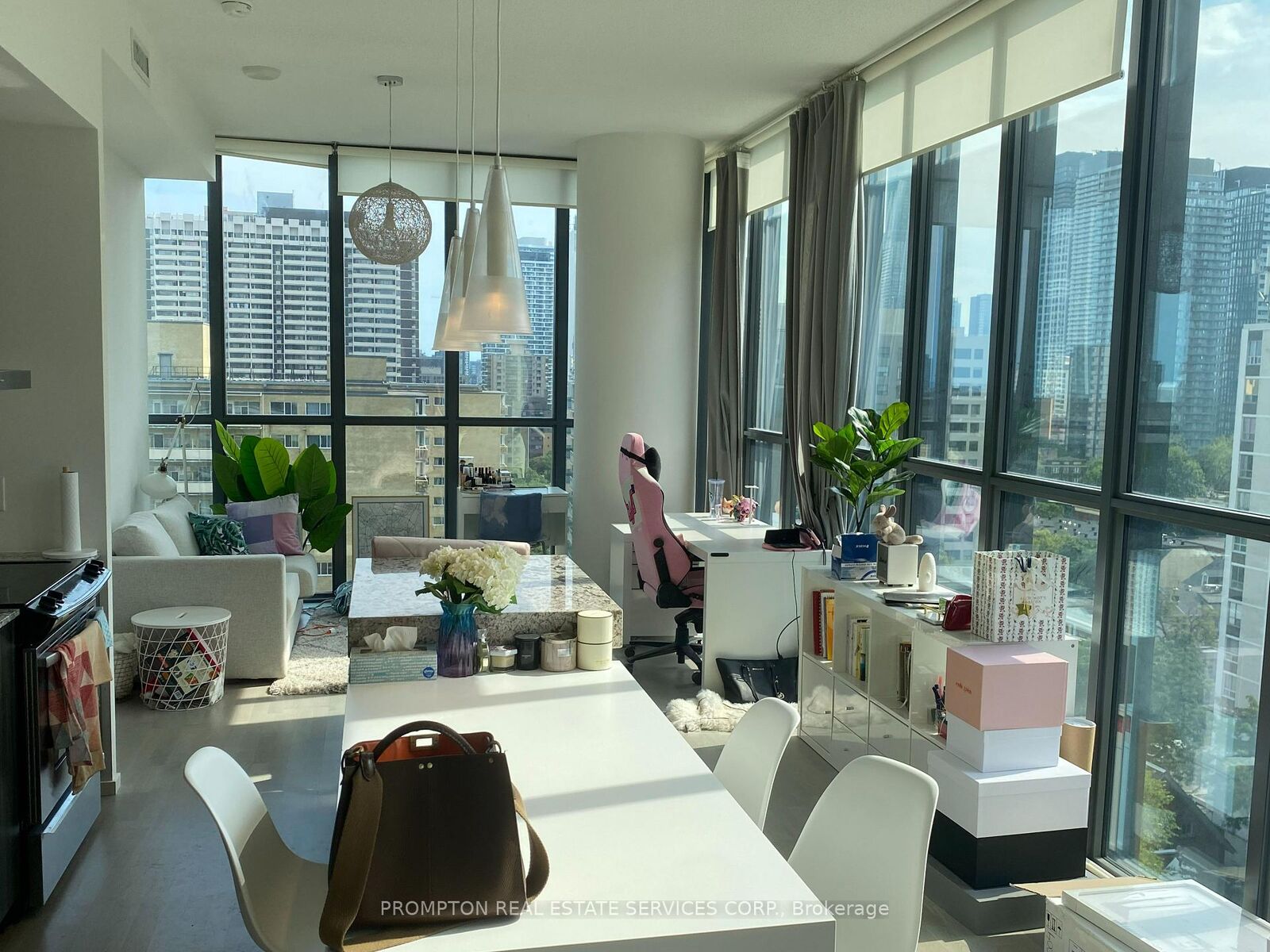 Property Photo:  101 Charles Street 1004  ON M4Y 0A9 