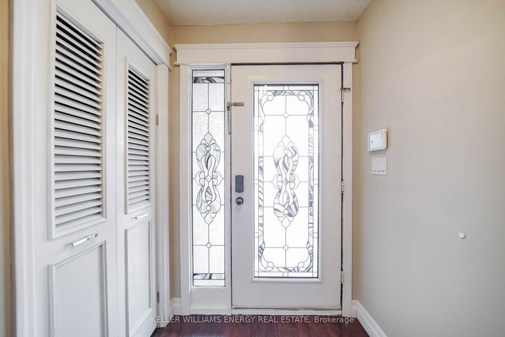 Property Photo:  23 Downham Drive  ON L1C 4G9 