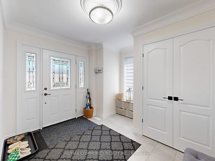 Property Photo:  90 Keeler Court  ON K0L 2V0 