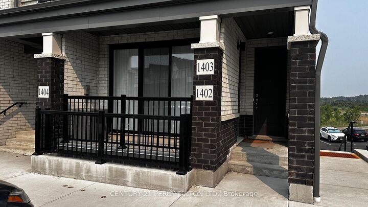 Property Photo:  160 Densmore Road 1402  ON K9A 4J9 
