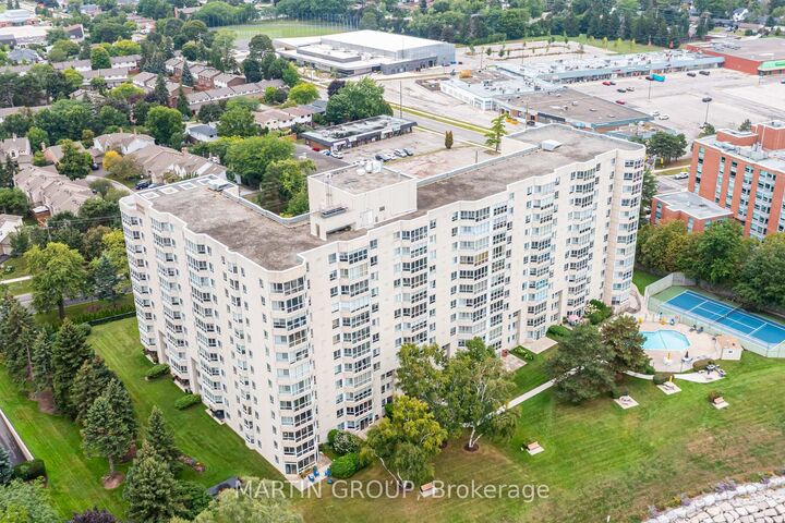 Property Photo:  5280 Lakeshore Road 1102  ON L7L 5R1 