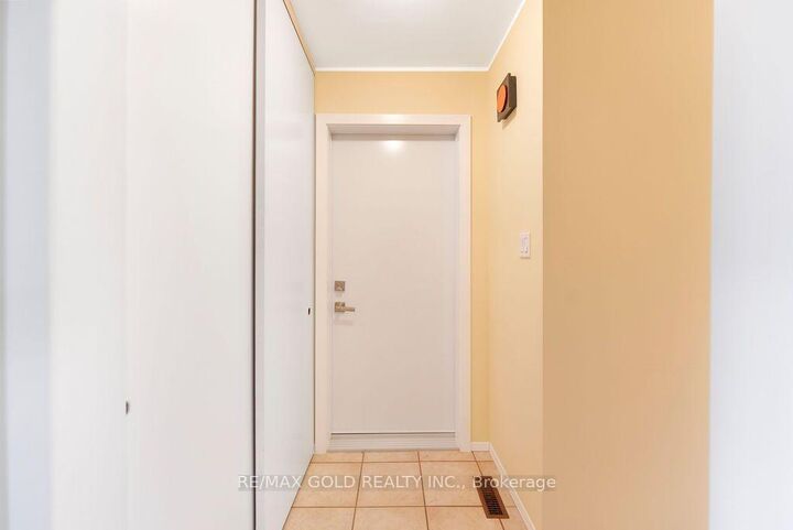 Property Photo:  29 Carberry Crescent  ON L6V 2G1 